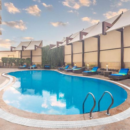Radisson Gurugram Sohna Road City Center Gurgáon Kültér fotó